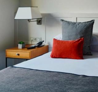 Catalonia Boulevard - 22