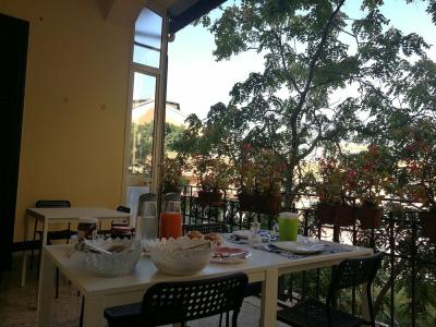 Arco di Trionfo Palermo Bed & Breakfast - 1
