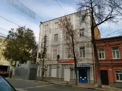 Skver Vyisotskogo - 11