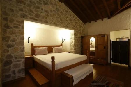 Mandarin & Mango Boutique - 8