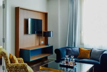 Catalonia Boulevard - 49