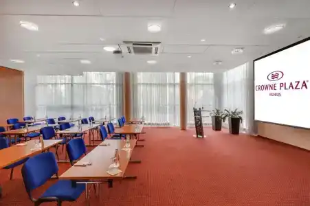 Crowne Plaza Vilnius, an IHG - 1