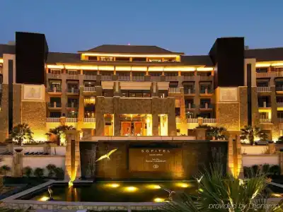 Sofitel Dubai the Palm Resort & Spa - 0