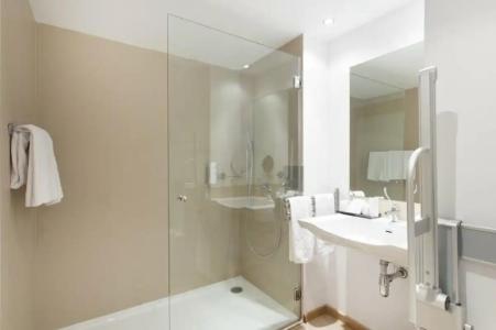 Be Live Adults Only Marivent - 25