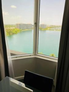 Pullman Miami Airport - 10