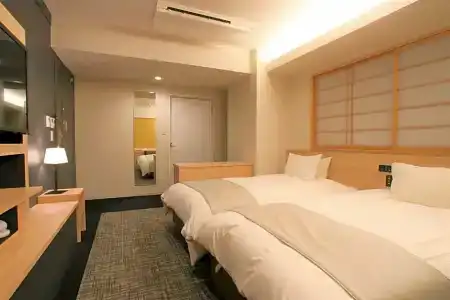 M’s Est Shijo - Karasuma - 29