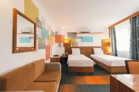 Inn OZZ - 12