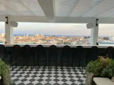 LIV Urban Suites - 6
