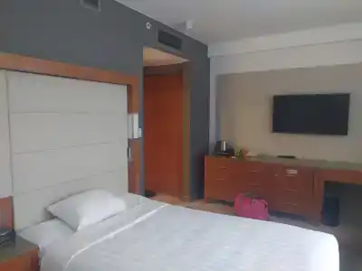 Courtyard by Marriott City Center - 27