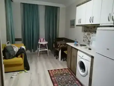 Cleopatra King Apart - 49