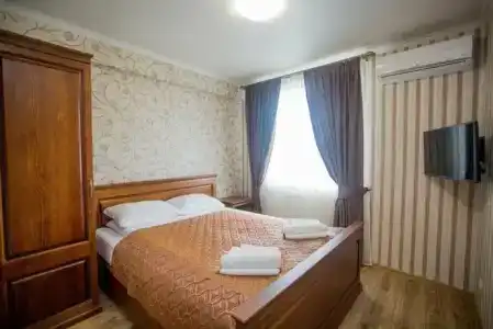 Guest House Villa Lamperti - 0