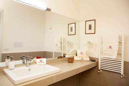 Marbela Apartments & Suites - 48