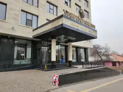 Garden Park Inn - 66