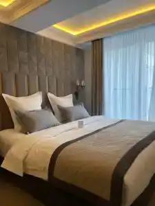 HISTORY Boutique & SPA - 10