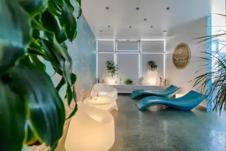 7 Avenue and SPA - 12