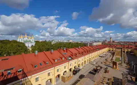 Holiday Inn St Petersburg - Theatre Square - 8
