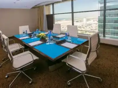 Mercure Dubai Barsha Heights Suites And Apartments - 30