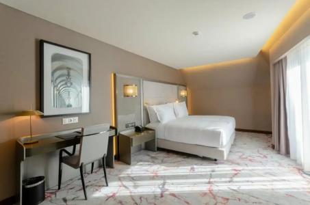 Turim Boulevard - 2