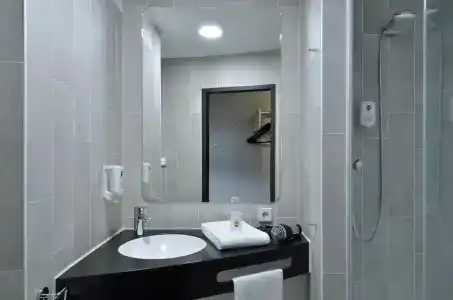 B&B Frankfurt-Hbf - 5