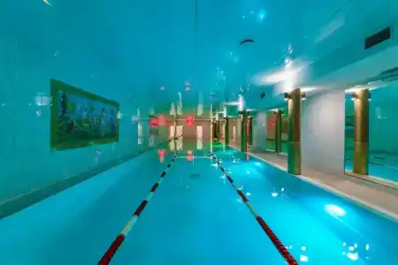 7 Avenue and SPA - 7