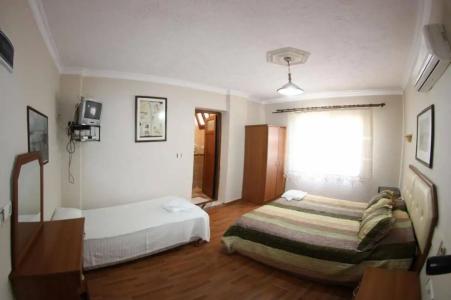 Rebetika & Bistro - 48