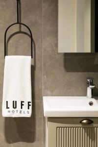 Luff Suites - 10
