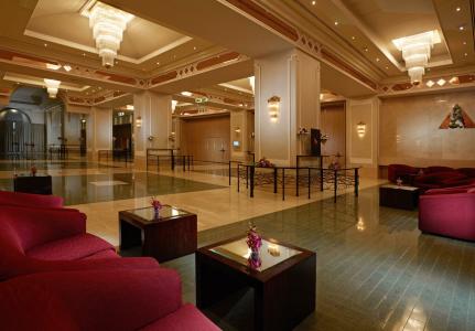 Crowne Plaza Dubai Deira - 10