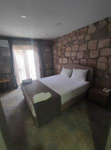 Castle Inn Boutique - 7