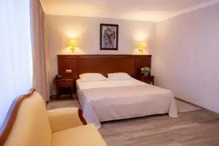 Istoricheskaya Gostinitsa Kaluga by SKs - 21