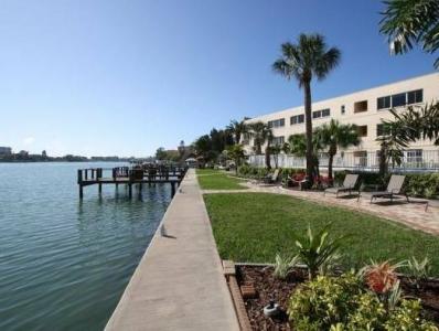 Westwinds Waterfront Resort - 26