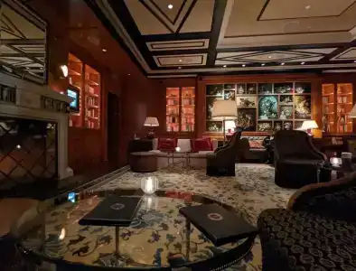 Four Seasons Lion Palace - 25