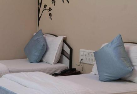 Broadway Colaba - 13
