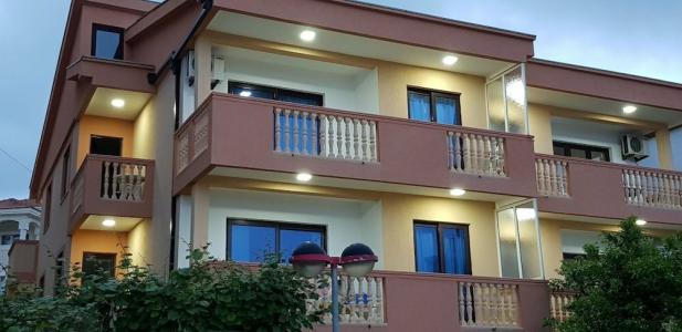 Villa Garden-Ulqin - 9