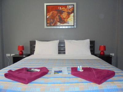 Robin's Nest Guesthouse & Restaurant - 6