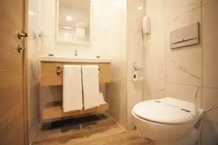 Old Town Point & Spa - 11