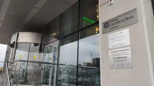 Hilton Garden Inn - 13