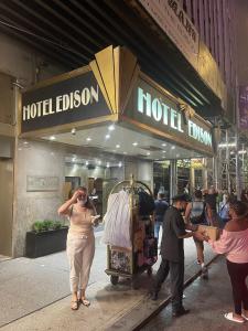 Edison Times Square - 12