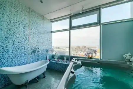 7 Avenue and SPA - 11