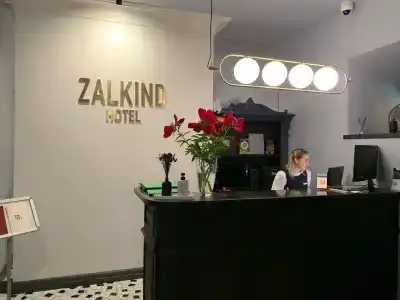 Zalkind Rooms & Kitchen - 19