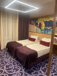 Best Western Plus Centre - 81