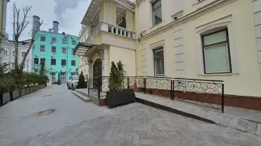 Sadovnicheskaya City Center - 22