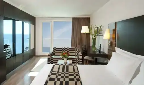 Crowne Plaza TEL AVIV BEACH by IHG - 2