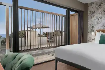 Beachhouse - 4