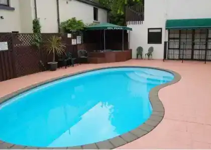 Southern Comfort Motel - 3