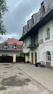 Gostinitsa Miloslavskij - 32