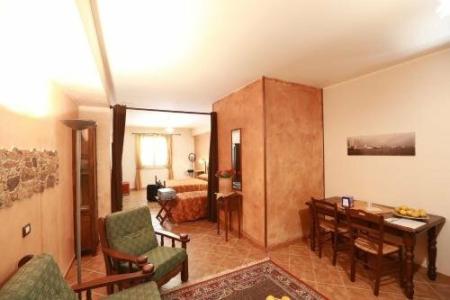 Sikania Suite - 10