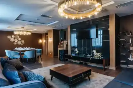 Ramada by Wyndham - 28