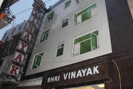 Shri Vinayak in City Centre at New Delhi Railway Station-by Rcgs - 5