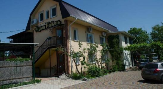 Tiha Gavan Guest house - 0