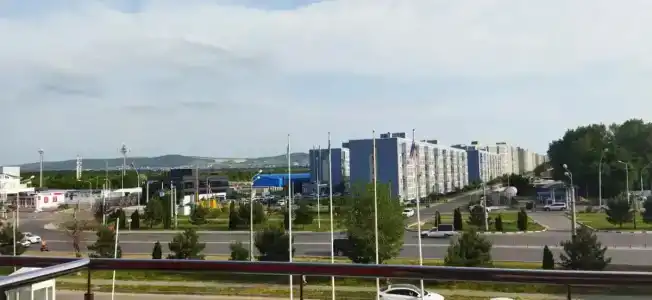 Red - 32